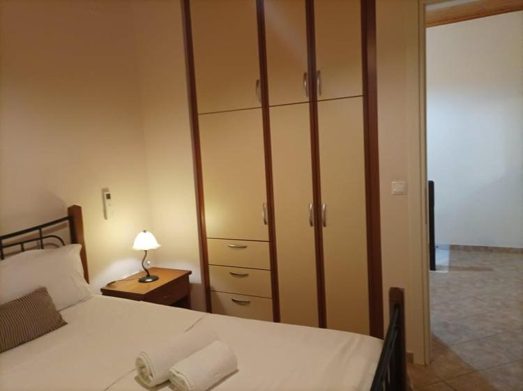 Appartement Lourantos 2 à Vathy  Extérieur photo