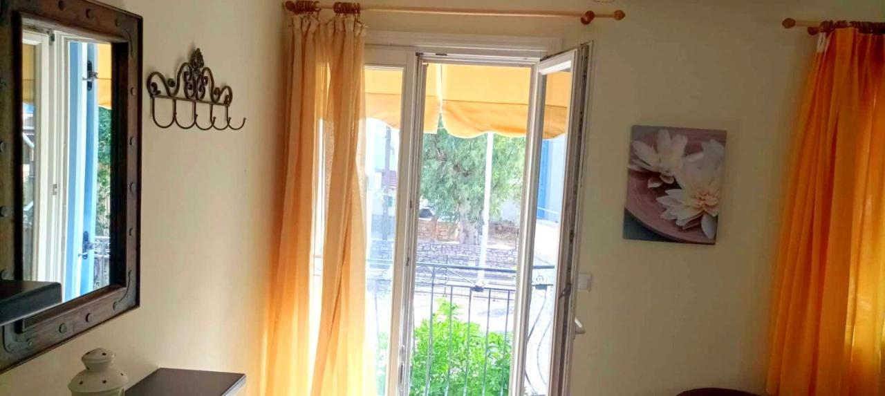 Appartement Lourantos 2 à Vathy  Extérieur photo